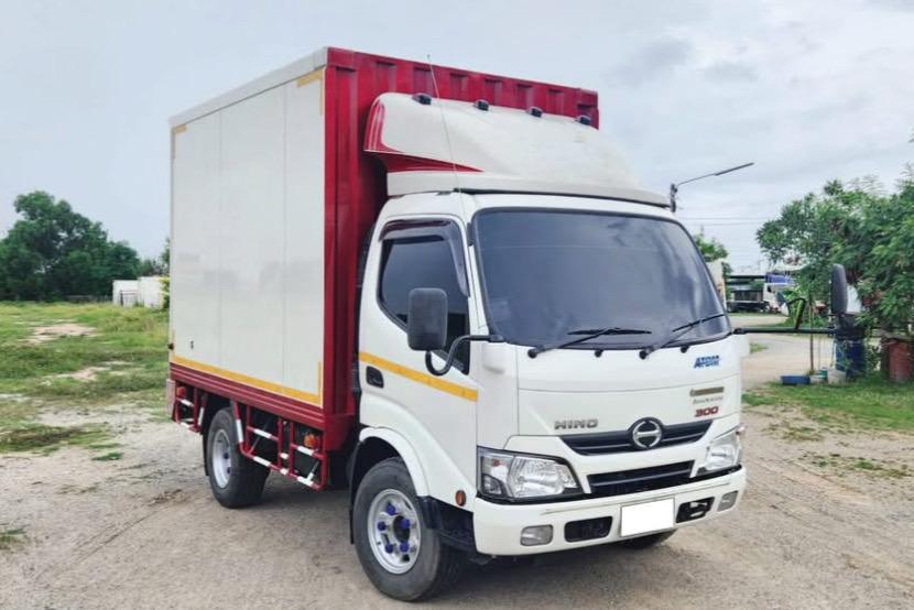 รถบรรทุก 4 ล้อ HINO XZU600R 136 แรง 3