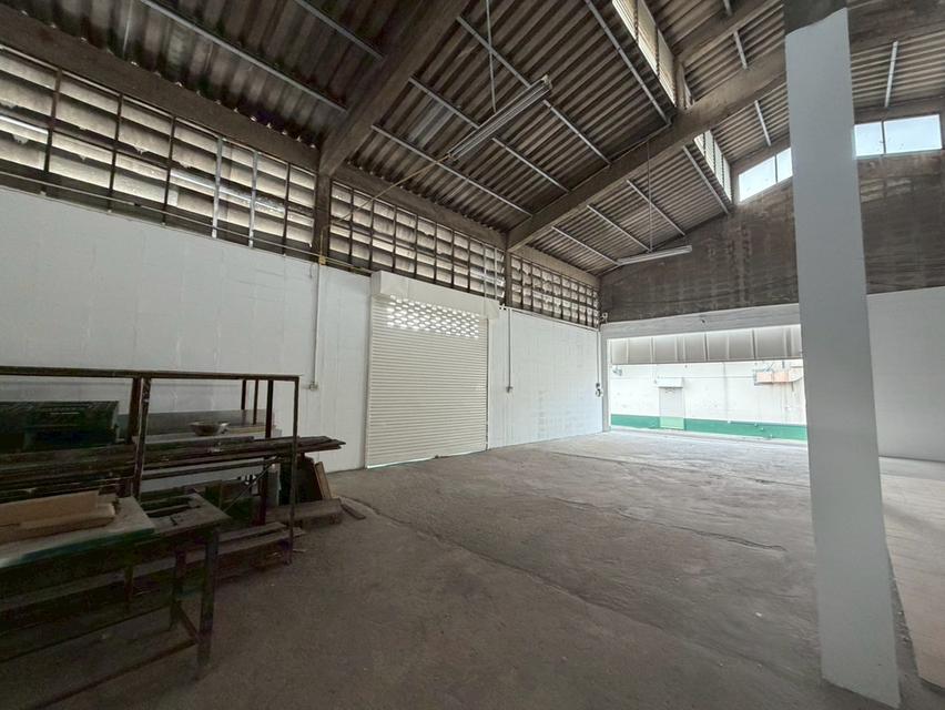รหัส PNB019 🏭 โกดังให้เช่า 1 ชั้น 225 ตร.ม. นนทบุรี – แคราย ซอยเรวดี 5