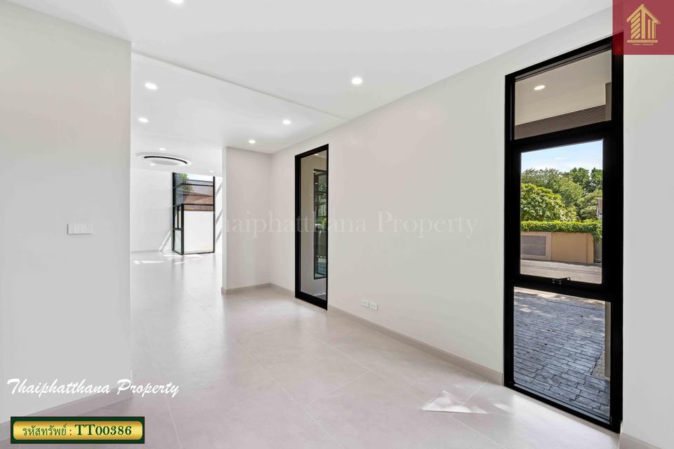 The Zenith เดอะ ซีนีธ วังทองหลาง 7