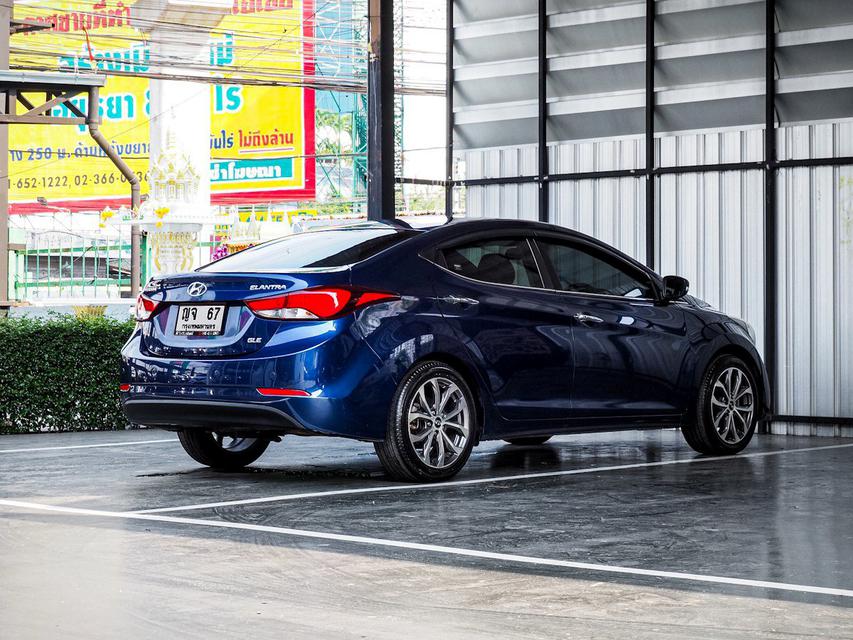 Hyundai Elantra 1.8 GLE MinorChange ปี 2015 6