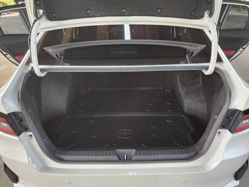 Toyota YARIS ATIV 1.2 Premium Luxury AT ปี 2023 รูปที่ 18