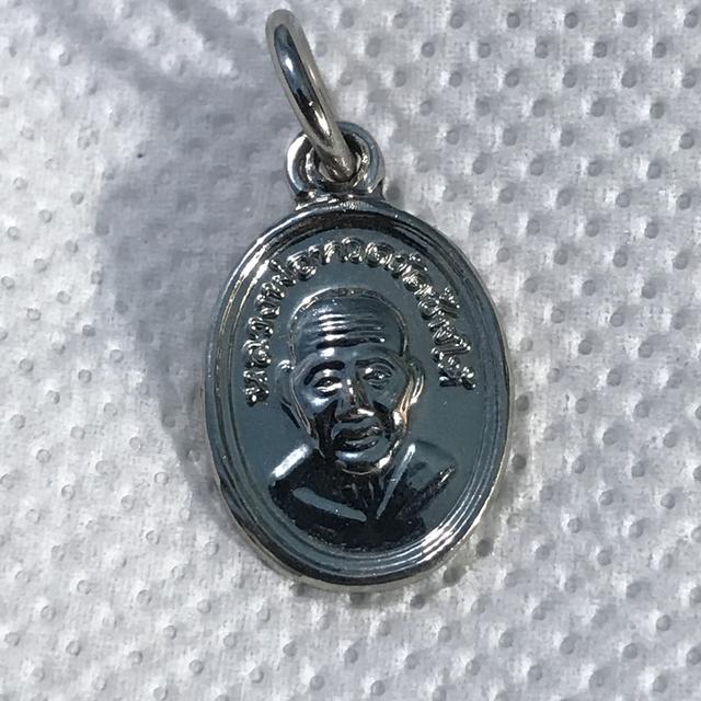 พระเครื่องหลวงพ่อทวดเม็ดแตงแท้สวยถูก 6