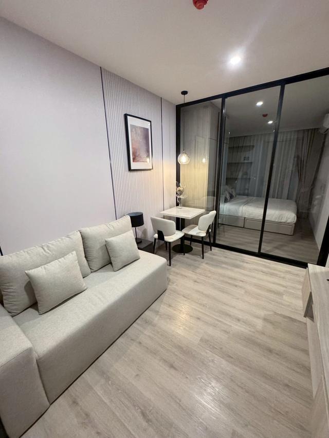 ให้เช่า Condo Origin place bangna ชั้น 10 ขนาด 29 ตรม. วิวสระ ระเบียงฝั่งตะวันออก แดดเช้า  ภาพจากห้องจริง เฟอร์นิเจอร์บิวท์อินครบ ที่นอน lLUNIO 4