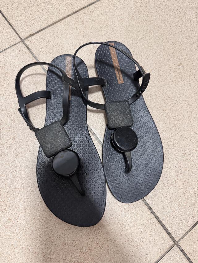 รองเท้าSHOEBAR รุ่น 26584IPANEMA CLASS GEOMETRIC  2