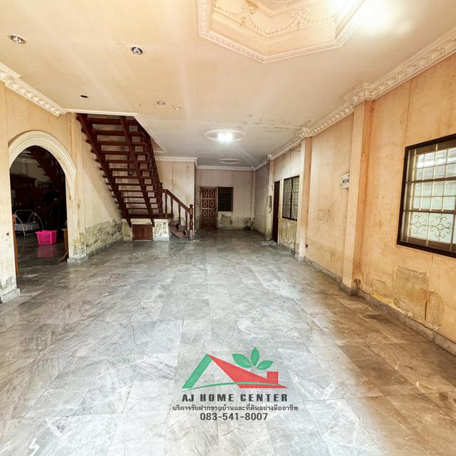 ขายบ้านแฝด39ตรว. ม.อรุณรัตน์ ซ.ทวีวัฒนา29 เหมาะซื้อไปรีโนเวท ราคาพร้อมคุย 3