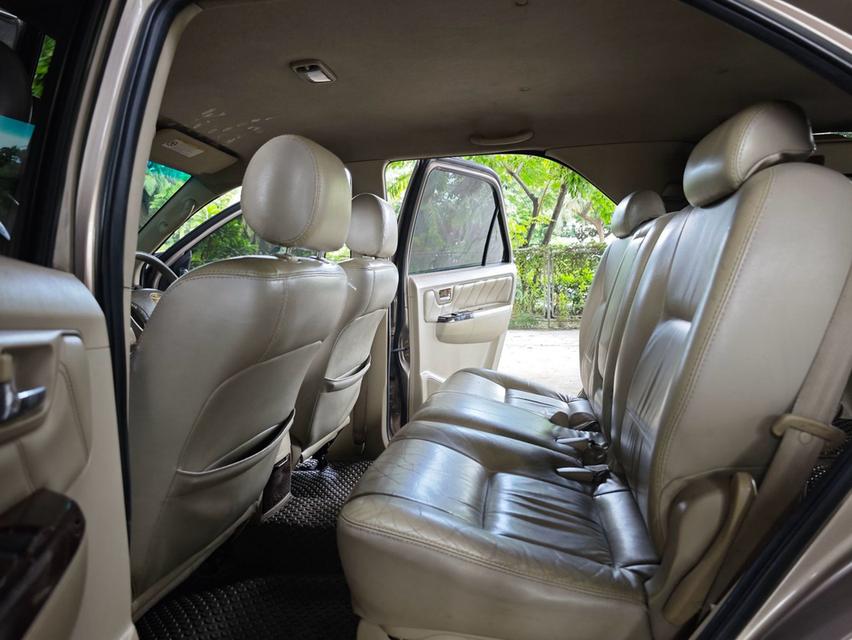 🚗 2006 Toyota Fortuner 3.0 V 4WD AT รูปที่ 19