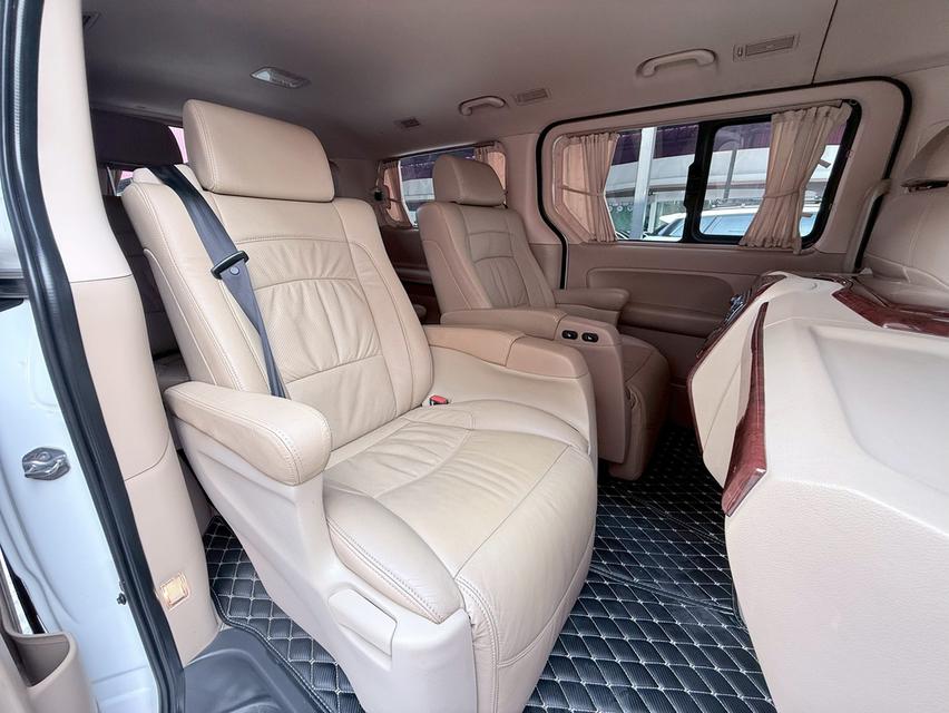 Hyundai Grand Starex 2.5Vip ปี11 รูปที่ 13