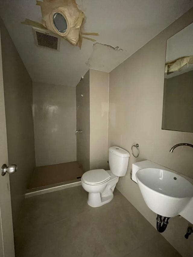 ขายคอนโด ดีไฟว์ คอนโดมิเนียม ชั้น3 ถ.นวลจันทร์ กรุงเทพมหานคร 5