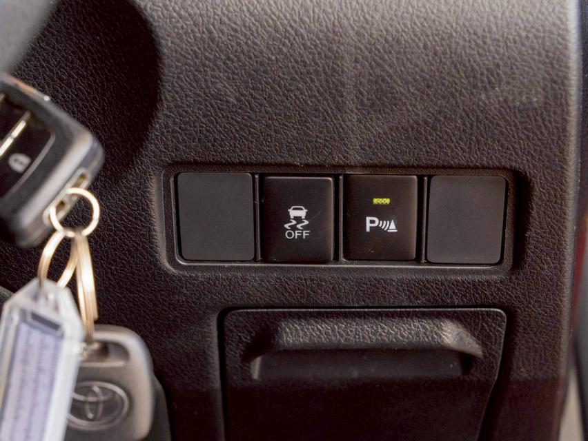 Toyota Yaris 1.2E ปี 2018 9