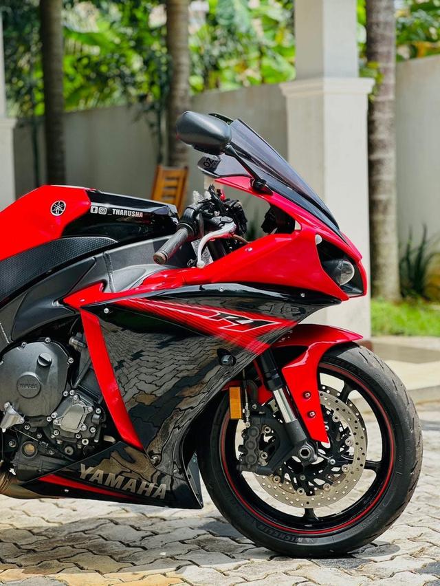 Yamaha R1 2014 ENNXO