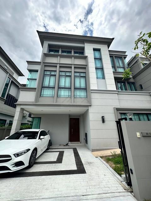 ให้เช่าบ้านแฝด 3 ชั้น 220 ตรม. 4 ห้องนอน โครงการ THE SONNE ศรีนครินทร์-บางนา เฉลิมพระเกีรติ ร.9 ซอย28 1