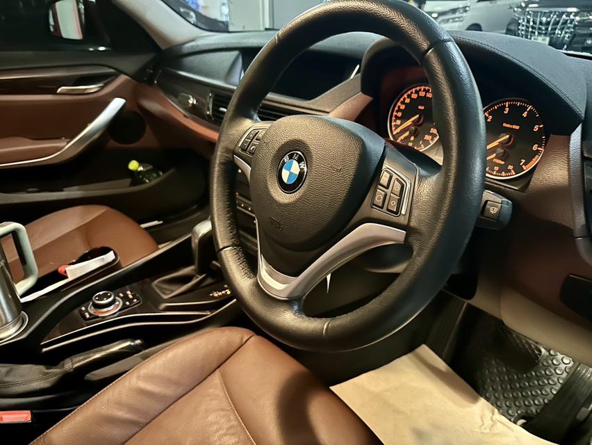 Bmw x1 ปี 2014  6