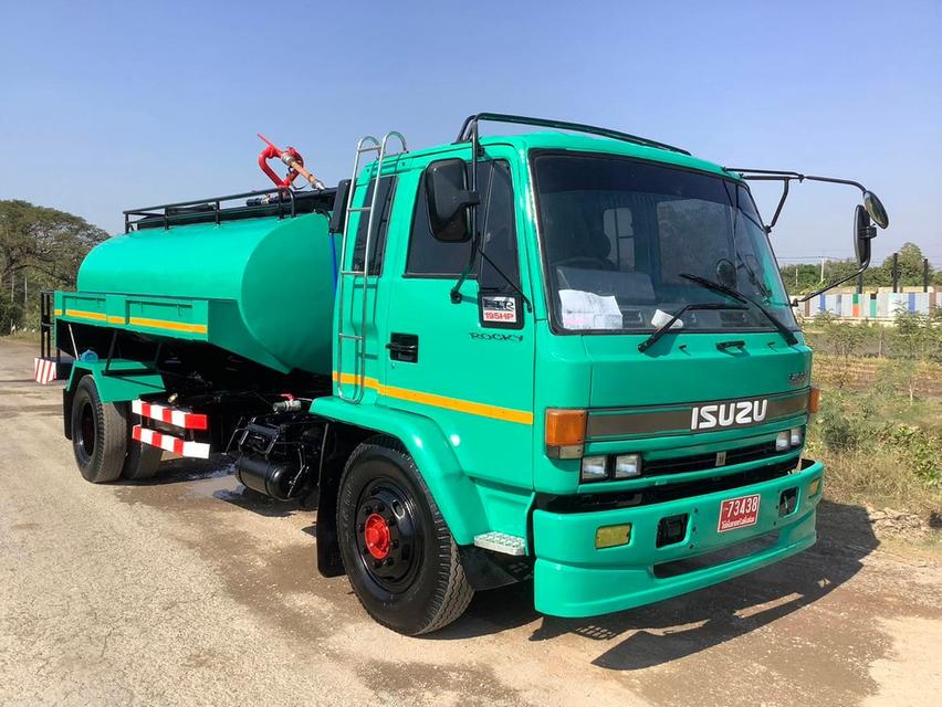 ISUZU FTR195HP รถบรรทุกน้ำ 6,000 ลิตร