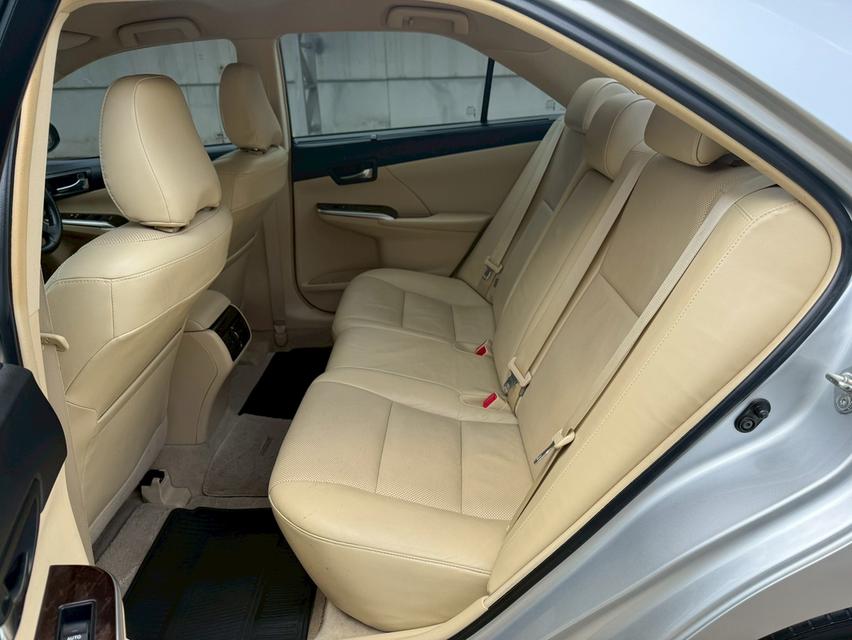 รหัสรถ NKG8178 Toyota Camry 2.0G A/T ปี 2016 13