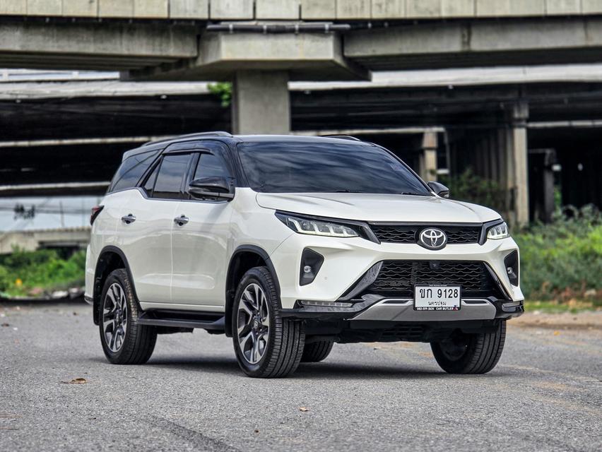 (แจ้งรหัสรถ CBLX9128) 🚙 TOYOTA FORTUNER LEGENDER 2.4 2WD 2020 จดปี 2021