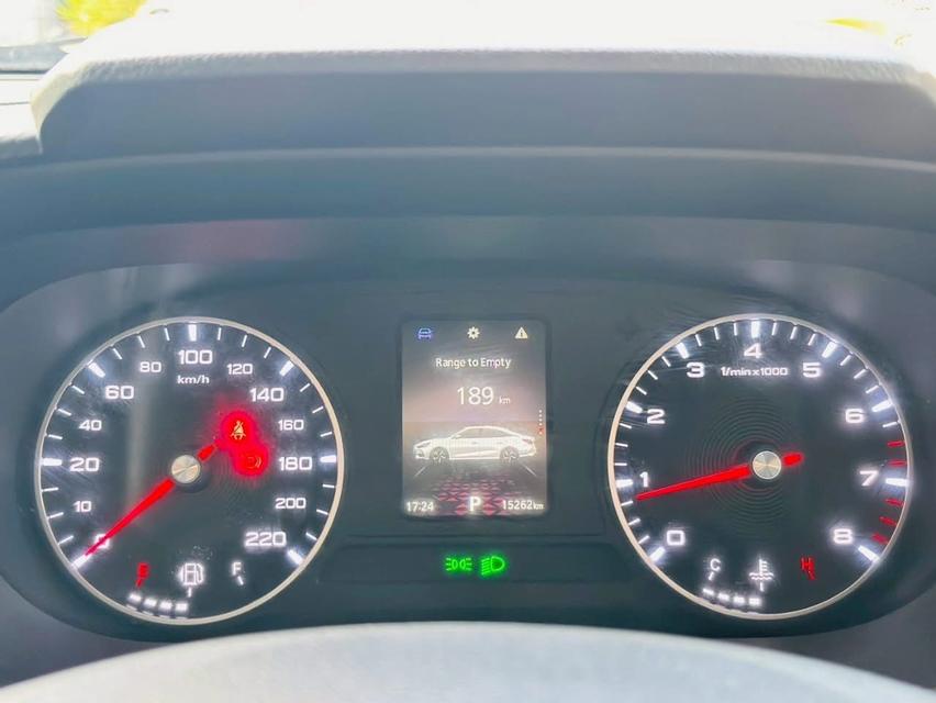  #MG 5 เครื่อง1.5 cc. รุ่นD เกียร์ AUTO ปี 2023 #รถไมล์แท้100%คะวิ่งน้อยมากๆๆคะ วิ่งมาแค่15,xxxกิโลคะ มีวารันตรีศูนย์ถึง ปี2026 คะ 4