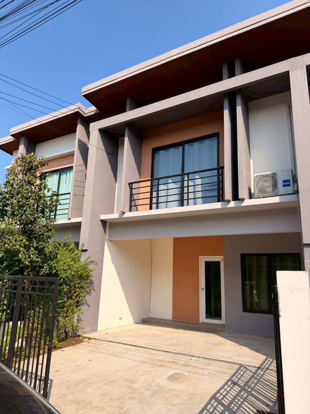 ขายทาวน์โฮม 2 ชั้น หมู่บ้านเนเชอร่า เทรนด์ รัตนาธิเบศร์-ราชพฤกษ์ 2