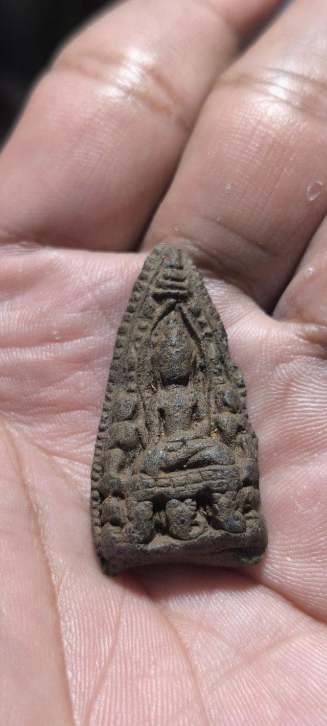 พระเลี่ยง ลำพูนเนื้อเขียว