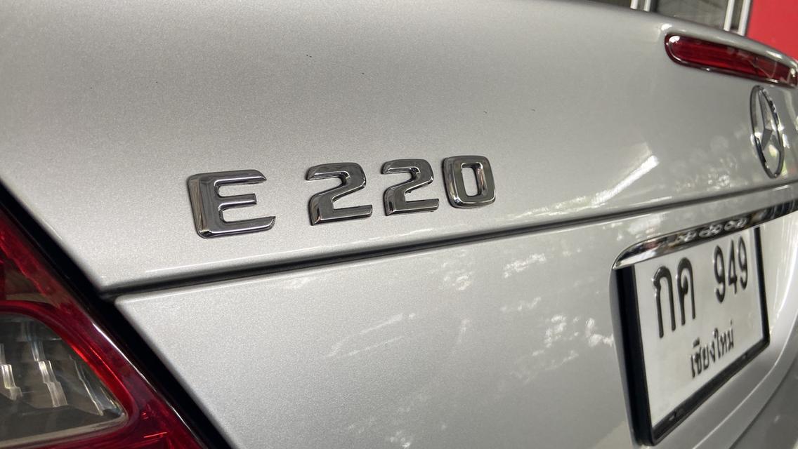 Mercedes-Benz E220CDI W211