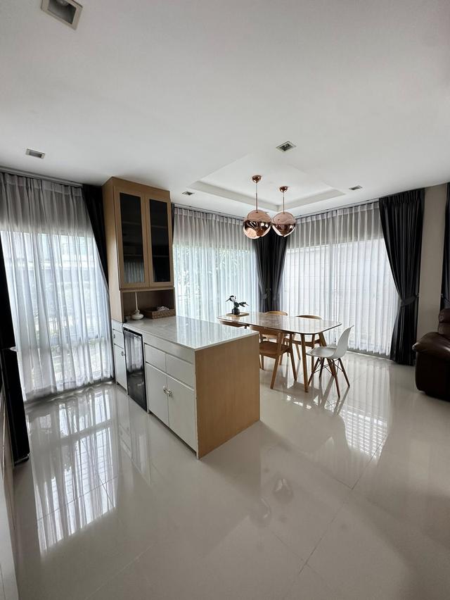 ให้เช่าด่วน! บ้านเดี่ยว Life Bangkok Boulevard วงแหวน-พระราม 9 หลังริมสุด (177 ตร.ม.) 3 นอน 3 น้ำ เฟอร์ครบ พร้อมเข้าอยู่! 6