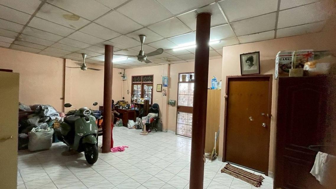 บ้านสุขุมวิท 52 ตารางวา ราคาต่ำกว่าประเมิน 3.99 ใกล้bts มากทั้ง2 ทาง 9