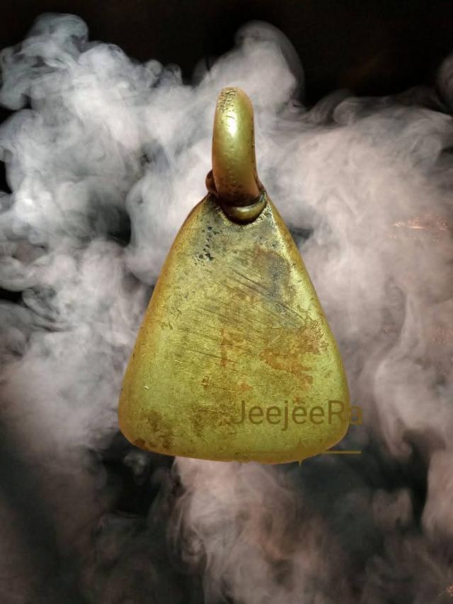 พระจอบเล็กหลวงพ่อเงินพาราแบ่งปันผ่านการใช้งานมา 2