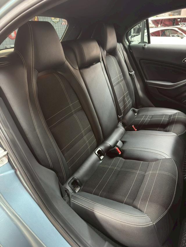 BENZ A180 URBAN ปี 2014 รูปที่ 14