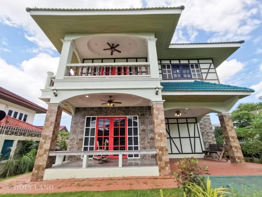 ขายบ้านเดี่ยว 2 ชั้น หมู่บ้านเอกธานี ถ.สุขุมวิท เฟอร์ครบ พร้อมเข้าอยู่ ใกล้กองเรือยุทธการ สัตหีบ  2