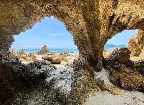 ล่องเลใต้เที่ยวเกาะพยาม จ.ระนอง รูปย่อยที่ 2