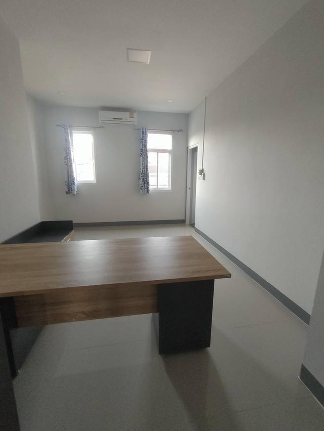 บ้านพร้อมที่ดินสกลนคร 5