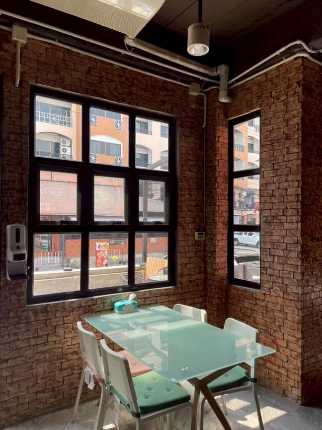 ขายตึกพาณิชย์ 3 ชั้นครึ่ง 41.1 ตร.ว. ย่านทาวน์อินทาวน์ ใกล้ถนนอินทราภรณ์ 3