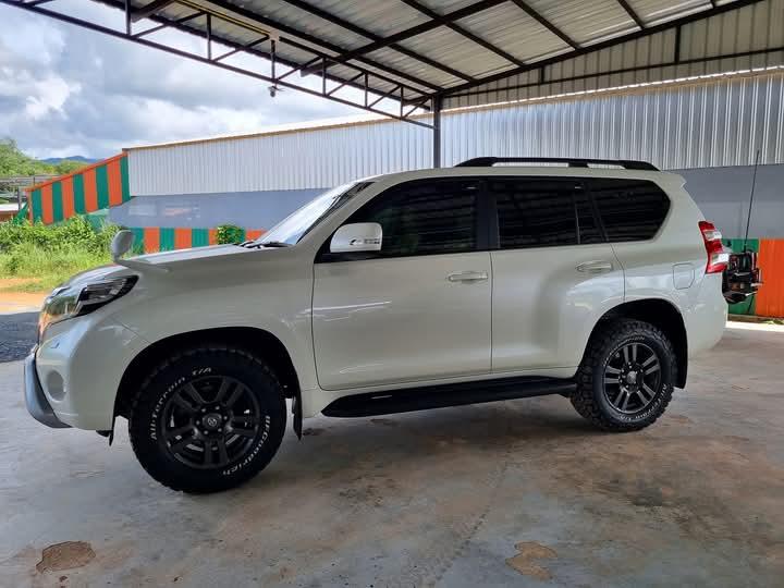 ปล่อยขาย Toyota Landcruiser Prado 2