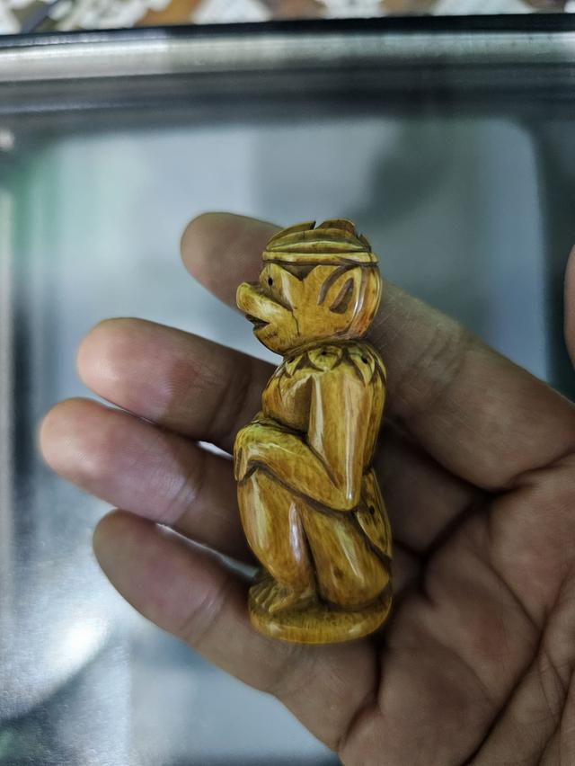 พระเครื่องเครื่องรางงาแกะ 3