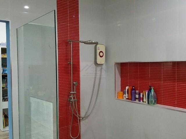 PB5584 ให้เช่าบ้านเดี่ยว 2 ชั้น ขนาด 5ห้องนอน โชคชัย 4 ซอย32 พร้อมเฟอร์นิเจอร์
