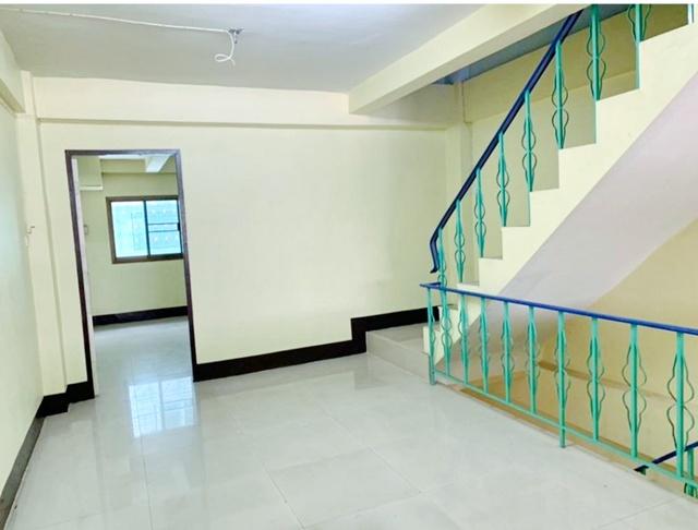 อาคารพาณิชย์ 5นอน 2น้ำ 3.5ชั้น 20ตร.ว. สะแกงาม31-37 โลตัส พระราม 2 900ม.264ตร.ม.ใกล้เซ็นทรัล พระราม 2 1 กม. 4