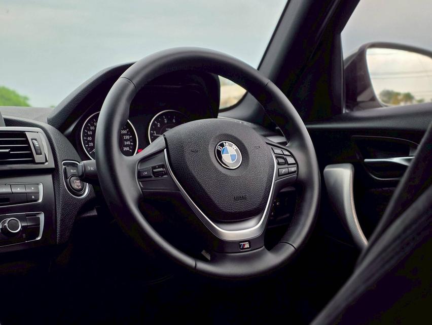 รหัสรถ NC325 📍 BMW✳️ 116i M Sport Hatchback [F20] รูปที่ 18