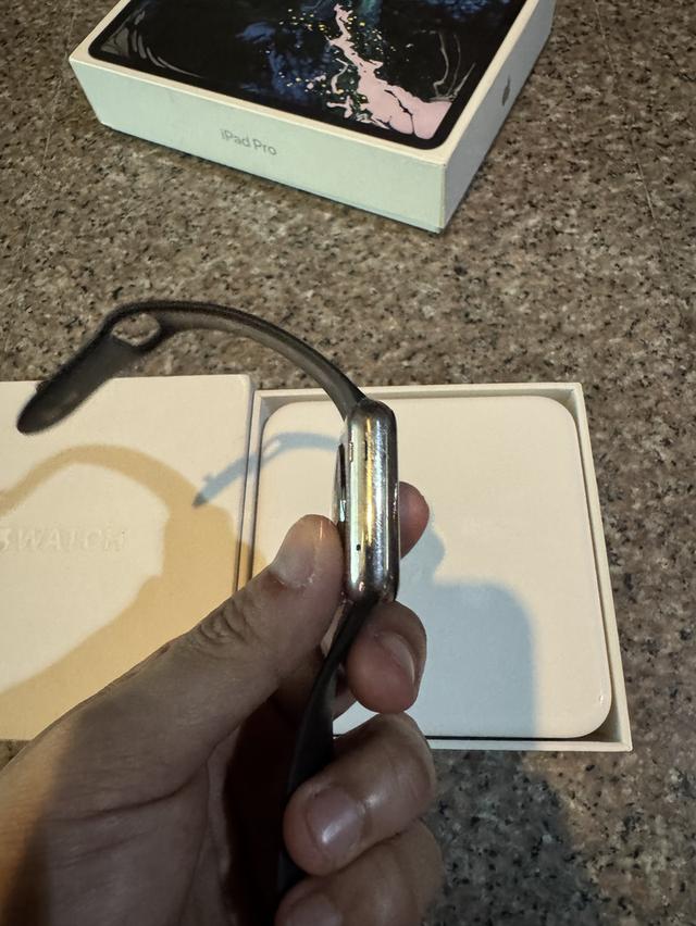 ขายApple Watch Stanless Steel ของหายากยกกล่องสวยๆใช้งานดีถูกๆๆ 5