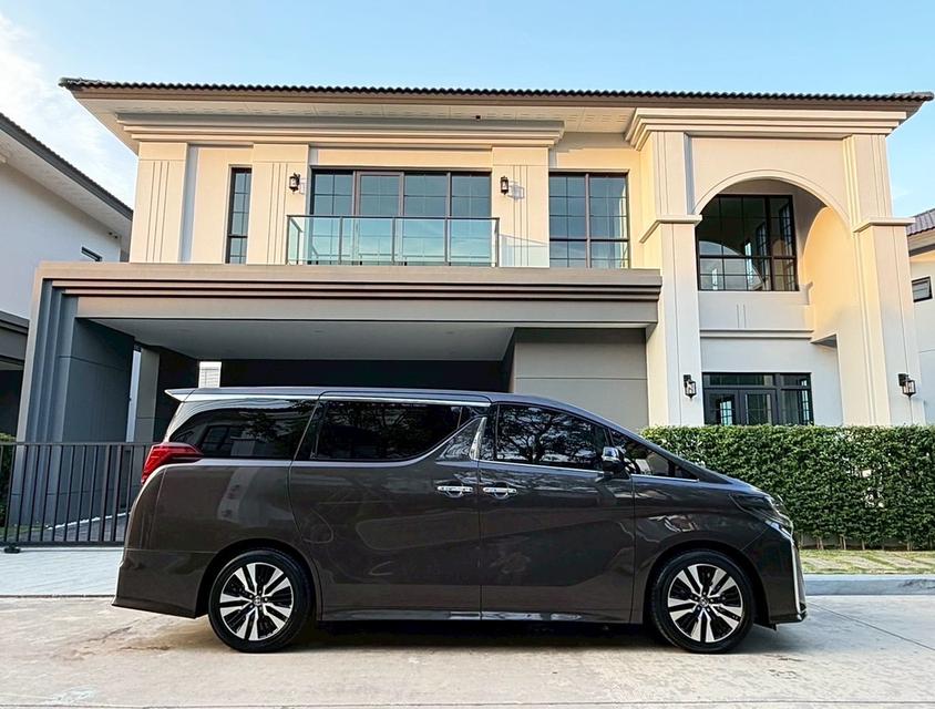TOYOTA ALPHARD 2.5 SC package 2022มือเดียวป้ายแดง น็อตไม่เคยขยับซักตัว ประวัติศูนย์ (ไม่รวมทะเบียน) รูปที่ 6