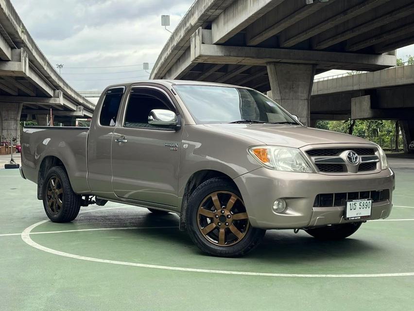 Toyota Hilux Vigo 2.5 G MT ปี 2006  1