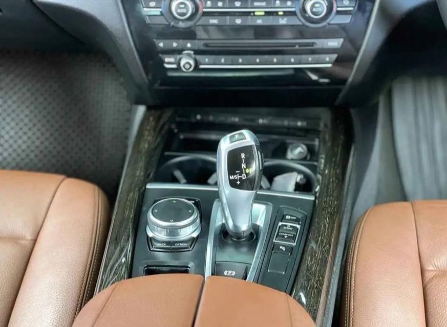 BMW X5 sDrive25d F15 2018SUV หรู ดีเซลเทอร์โบ 218 แรงม้า ขับสบาย ประหยัด 12-14 กม/ลิตร รูปที่ 12