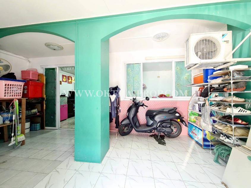 ทาวน์เฮ้าส์ หมู่บ้านสุชา บางบัวทอง ใกล้กับรถไฟฟ้าสายสีม่วง นนทบุรี 2