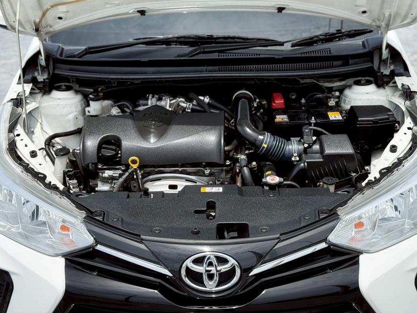 Toyota Yaris 1.2 Entry เกียร์ออโต้ สีขาว ปี 2021 10