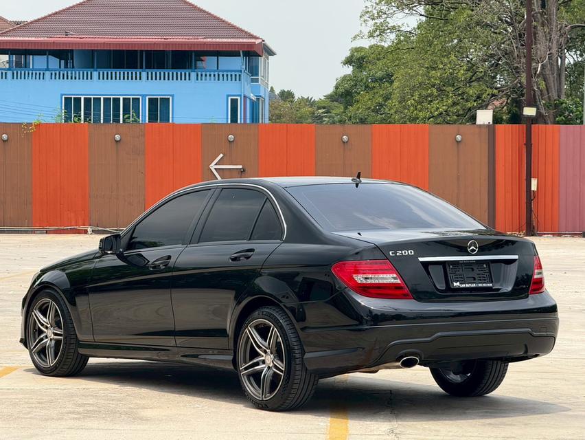 Benz C200 CGI Avantgarde ปี2013 จด 2014 17