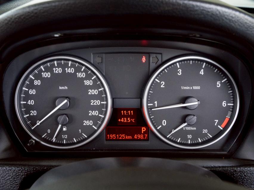 รหัสรถ 12AT6168 BMW X1 2.0 sDrive18i xLine( E84 ) | ปี : 2012 6