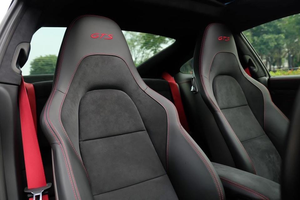 Porsche 911 Carrera 4 GTS Coupe 2017 āļĢāļđāļāļāļĩāđ 14