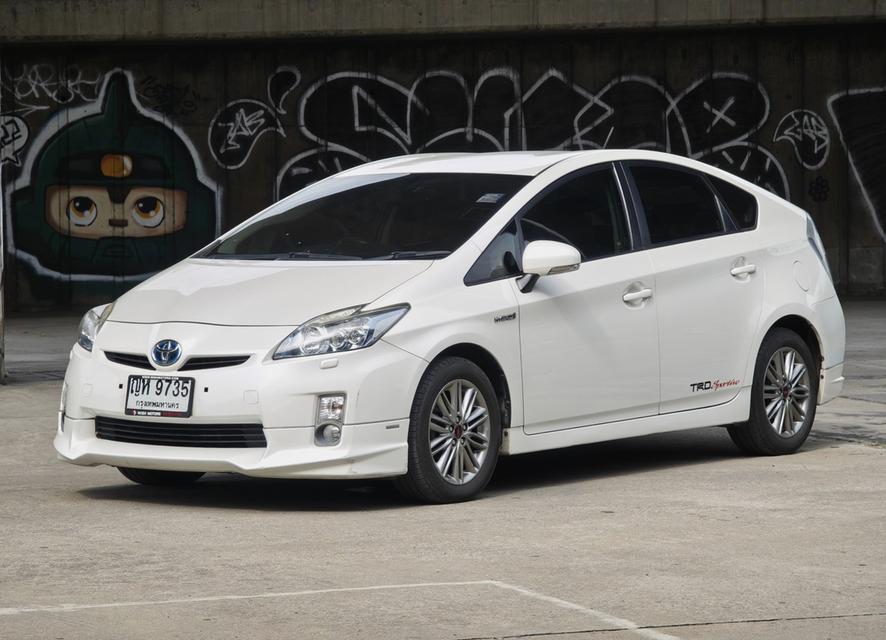 Toyota Prius 1.8 Hybrid TRD Sportivo ปี 2011