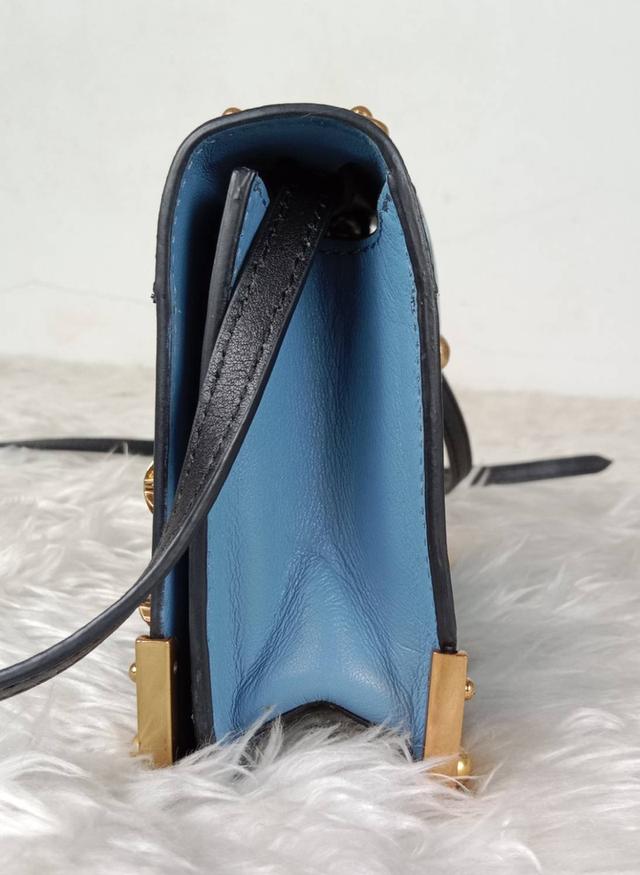 กระเป๋า PRADA Saffiano Shoulder Bag Saffiano leather Blue Gold Auth ar12338A Golden 6