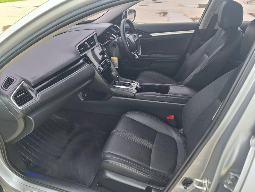 HONDA CIVIC 1.8EL 2019 11