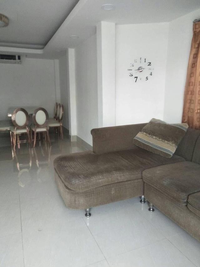 บ้านแฝด หมู่บ้านเฟื่องฟ้า 15 7