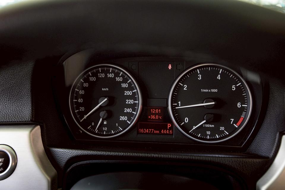 Bmw 318i ปี2008 สีเทา สวยสภาพดีมากๆ รูปที่ 13